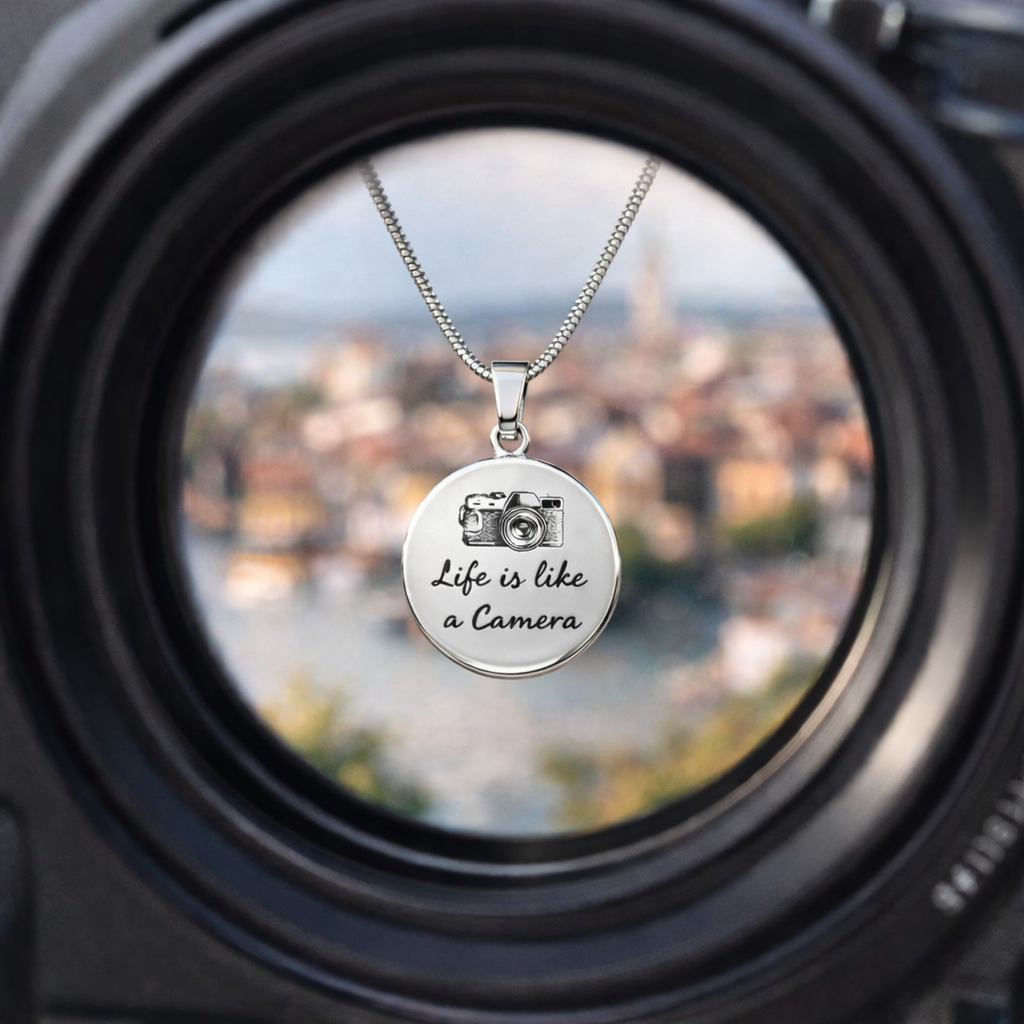 Life Is Like a Camera Circle Necklace – Inspirational Photography Pendant Gift
