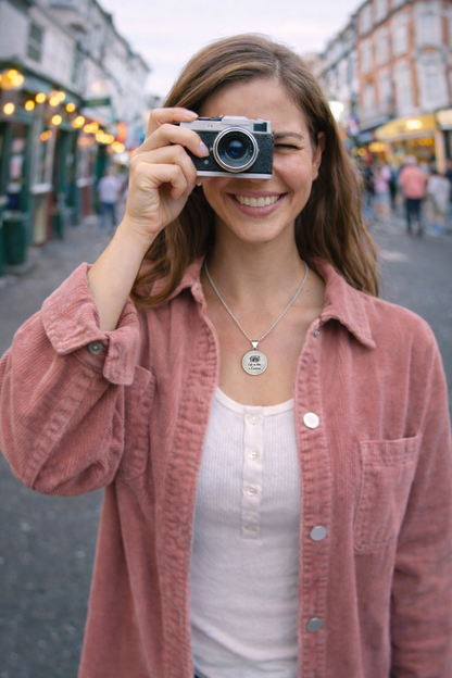 Life Is Like a Camera Circle Necklace – Inspirational Photography Pendant Gift