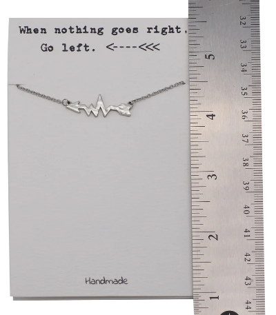 Quinnlyn & Co. Arrow Pendant Necklace, Birthday Gifts for Women with Inspirational Quote on Greeting Card