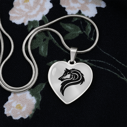 Luxury Heart Graphic Wolf Necklace – Symbol of Strength & Loyalty, Wolf Spirit Pendant, Meaningful Gift Jewelry for Her