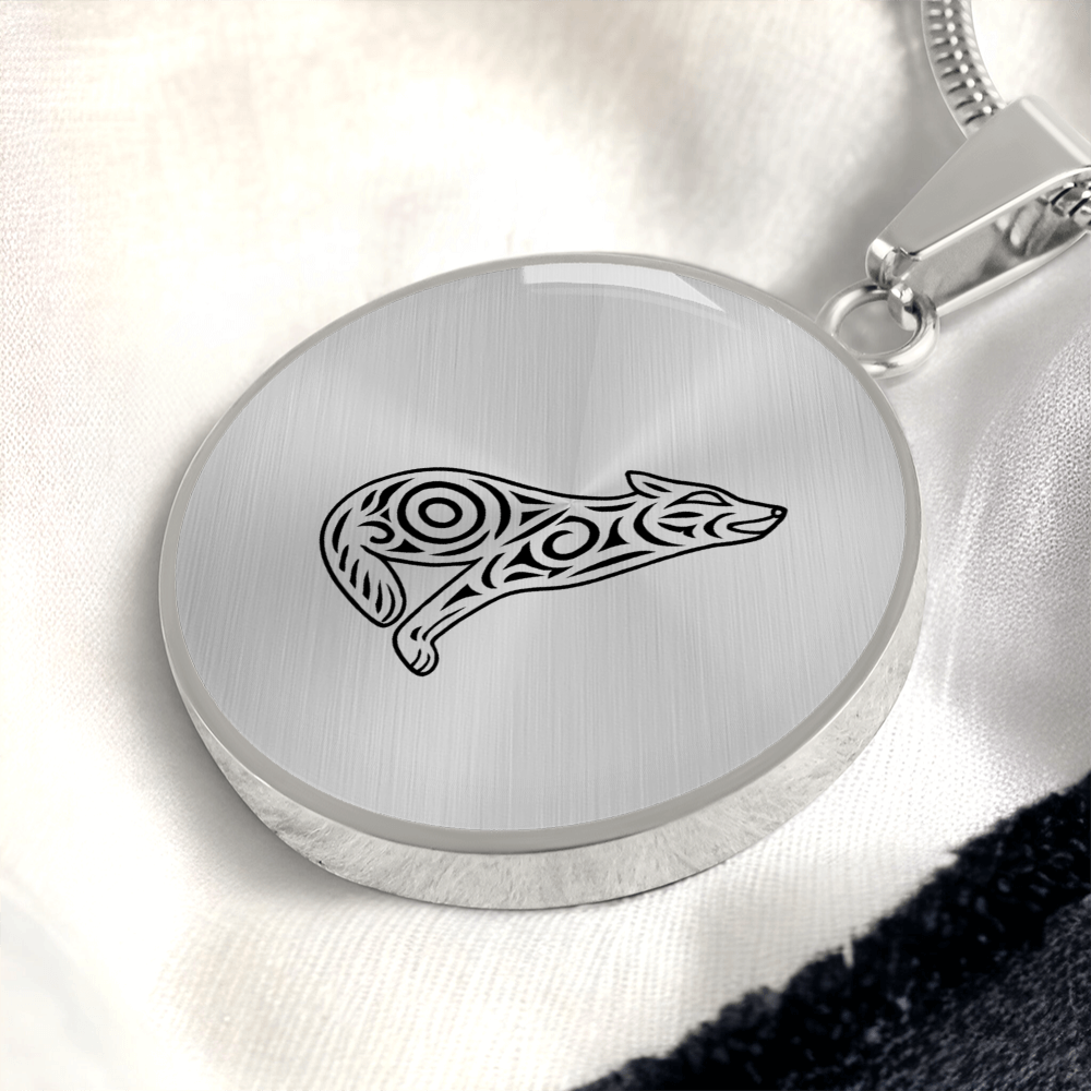 Wolf Necklace Gift – Symbolic Wolf Pendant Necklace