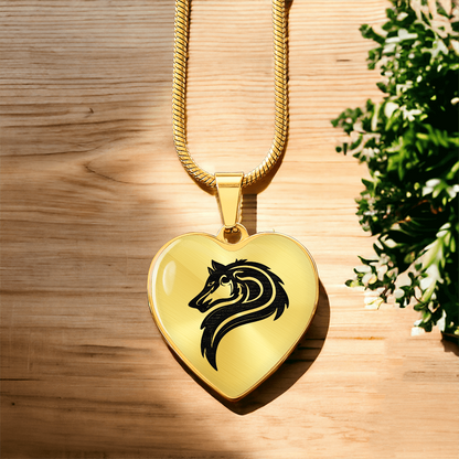 Luxury Heart Graphic Wolf Necklace – Symbol of Strength & Loyalty, Wolf Spirit Pendant, Meaningful Gift Jewelry for Her