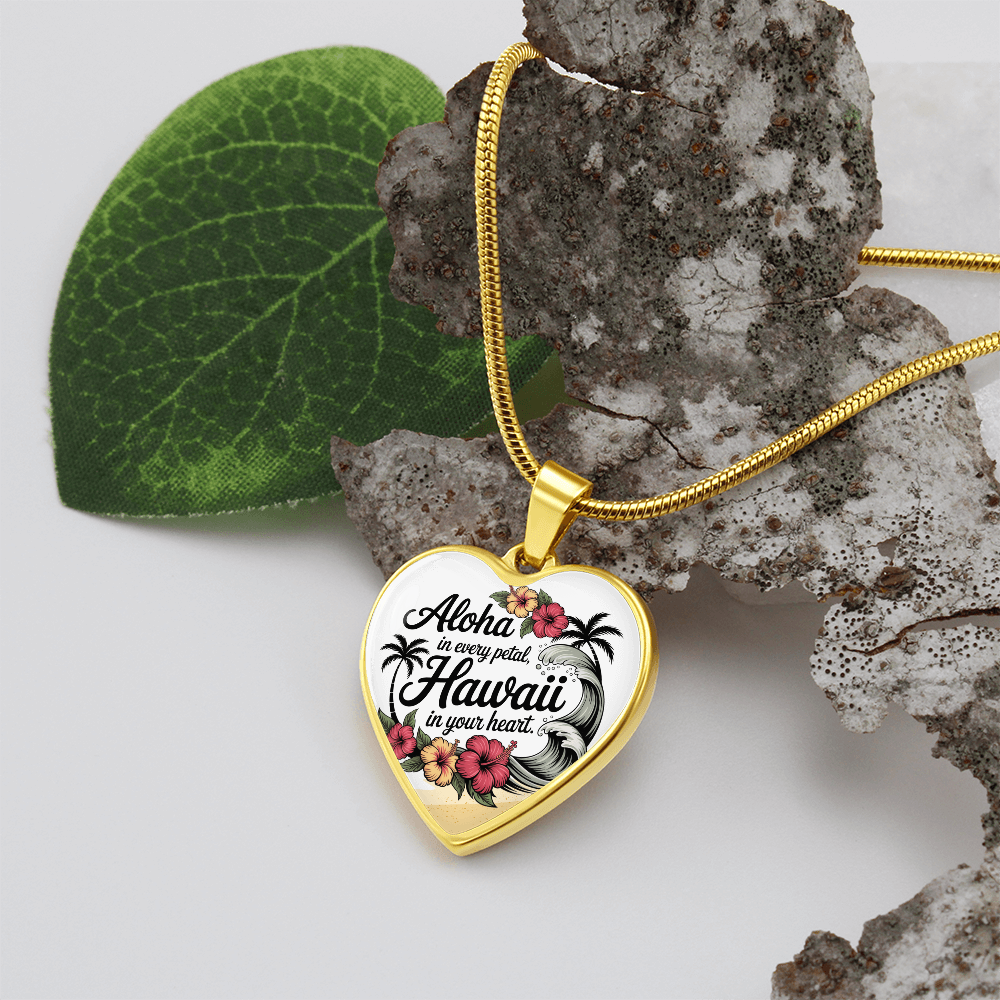 Aloha Hawai‘i Heart Necklace – Tropical Hibiscus & Island-Inspired Pendant