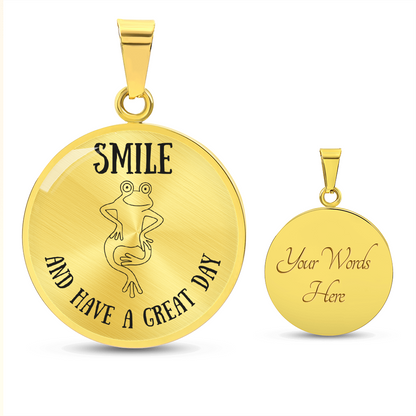 Frog Outline Circle Necklace – Minimalist Nature-Inspired Pendant Gift for Frog Lovers