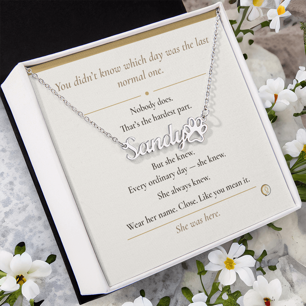 dog memorial jewelry with engraved script name