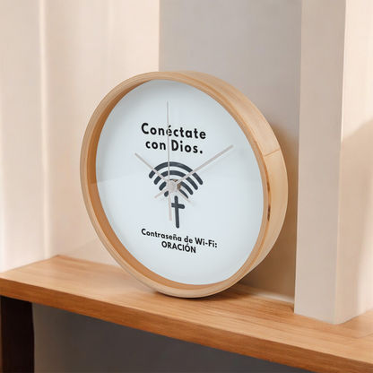 Conéctate con Dios – “WiFi Password: PRAYER” Faith-Inspired Wood Frame Clock | Christian Home Decor Gift