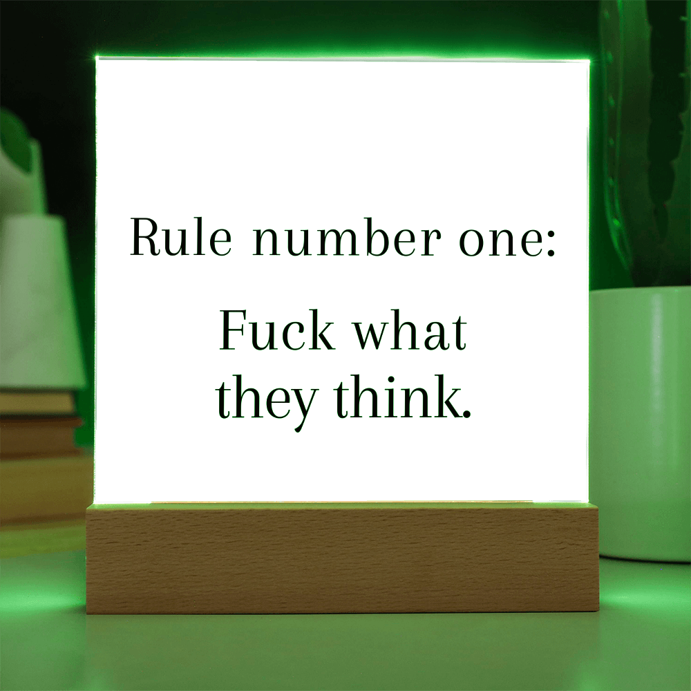 Acrylic edge detail showing glossy finish and LED base design.