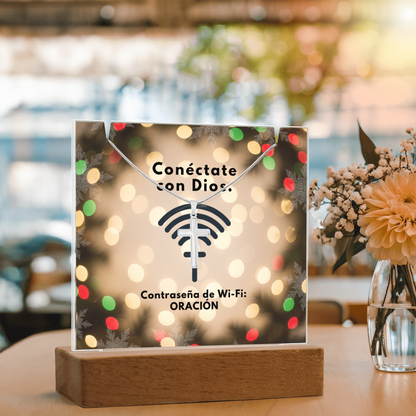 Conéctate con Dios – “WiFi Password: PRAYER” Christmas Faith Keepsake Acrylic & Cross Necklace Set