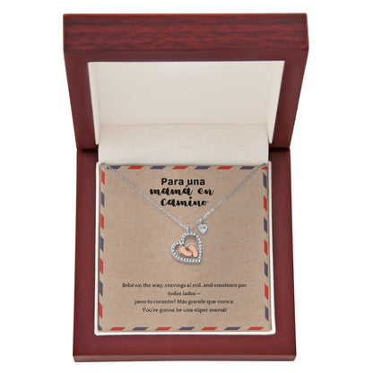Baby Feet Heart Necklace para Mamá en Camino | Funny Spanglish Pregnancy Gift | New Mom Necklace | Baby Shower Jewelry
