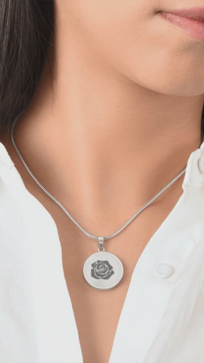 Rose Necklace Gift – Romantic Floral Pendant